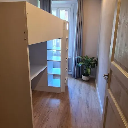 Apartman La Rondine *